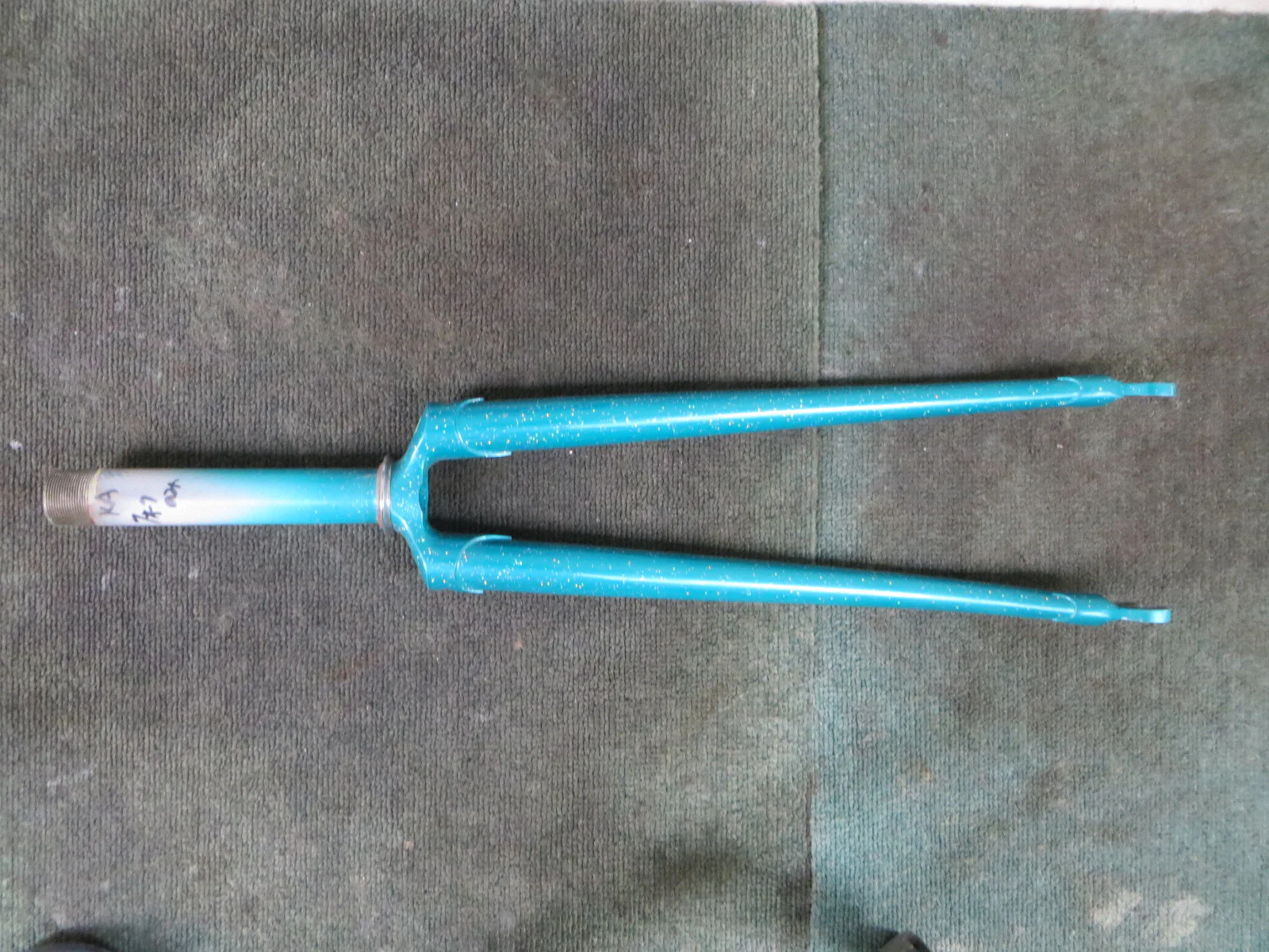 Never Used Reminton Front Fork 146mm steering Column 9mm Slot