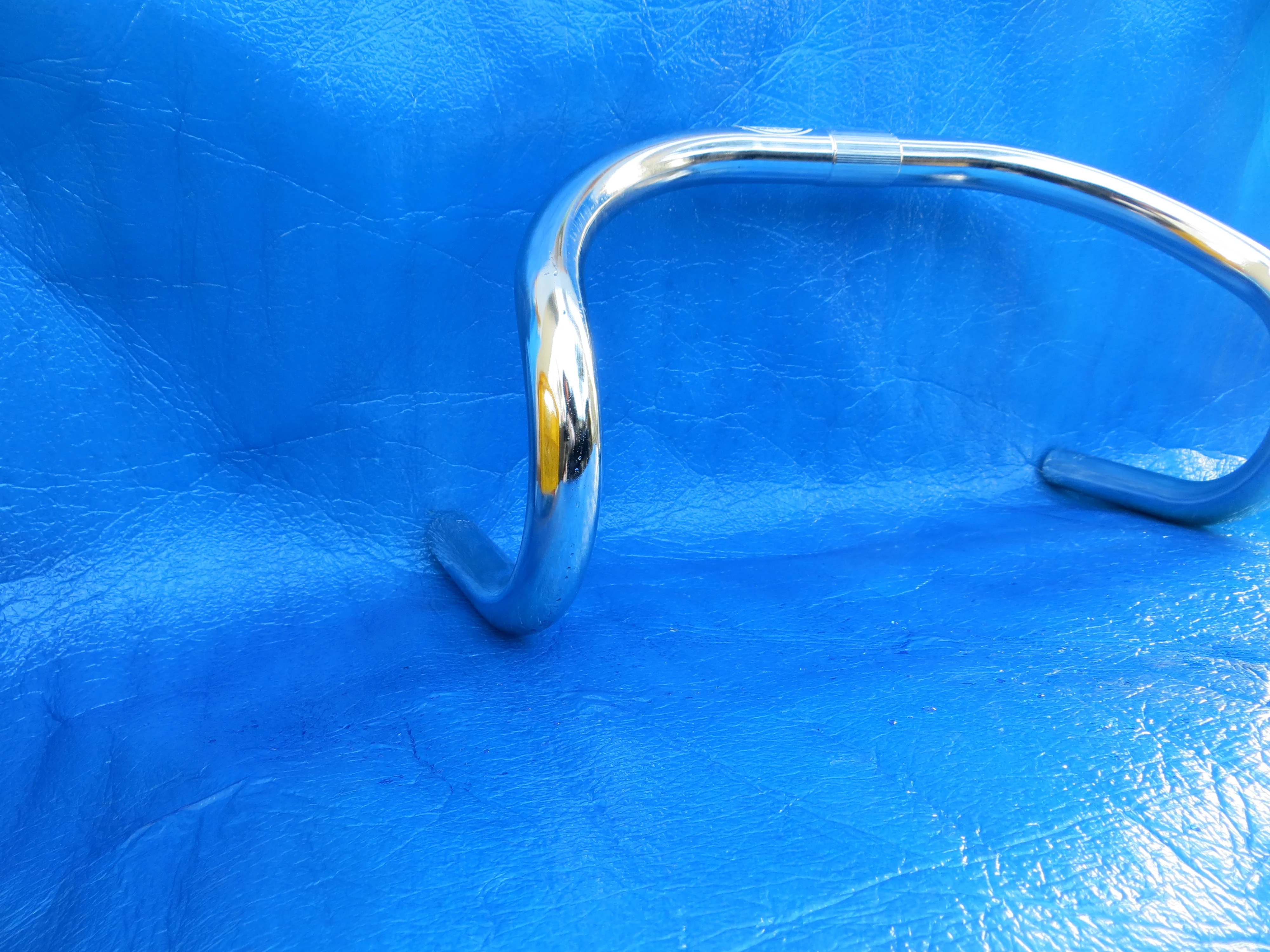 Nitto B123 Steel 37cm NJS Approved Handlebar (23112707) - Image 2