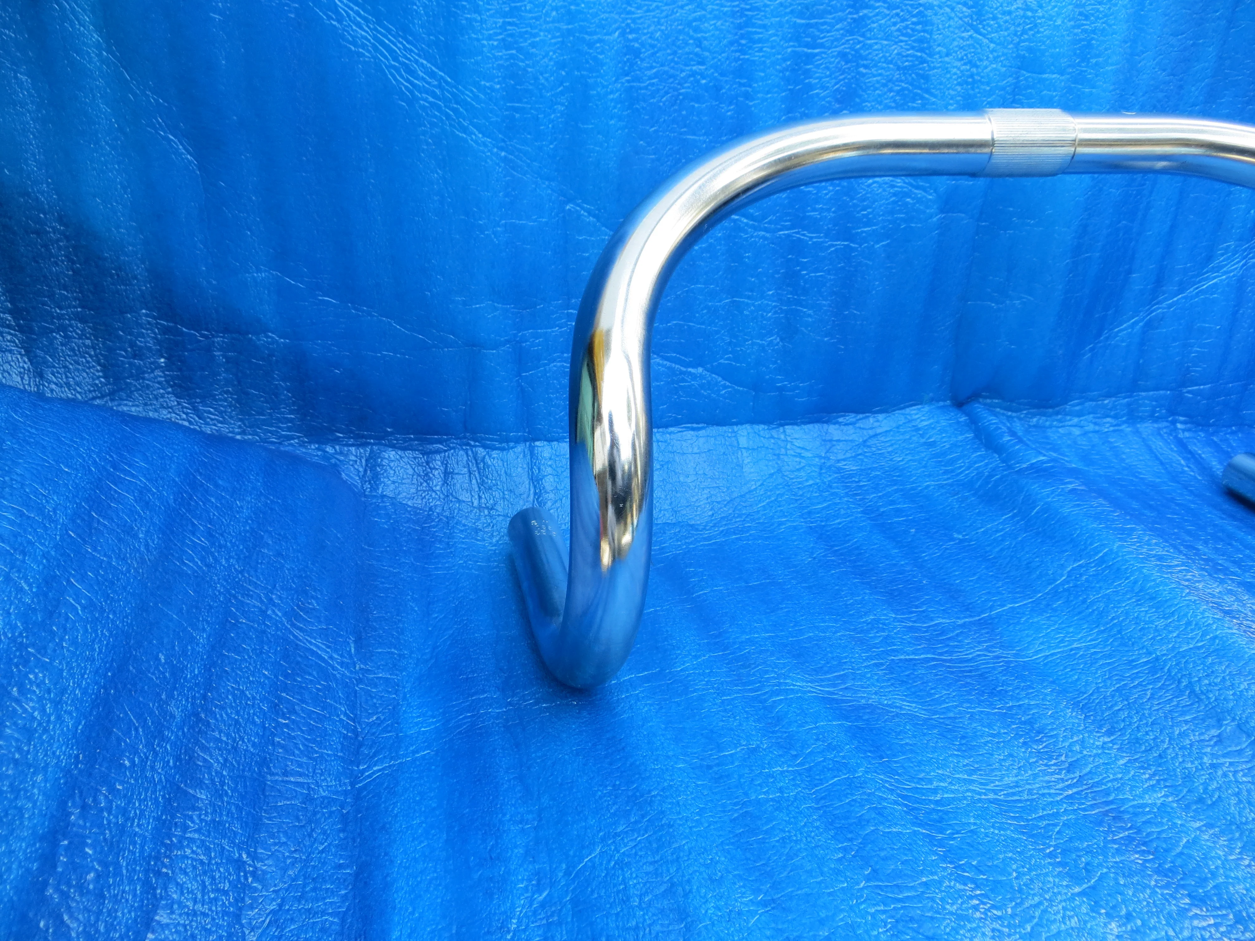 Nitto B123 Steel 38cm NJS Approved Handlebar (22042131) - Image 2