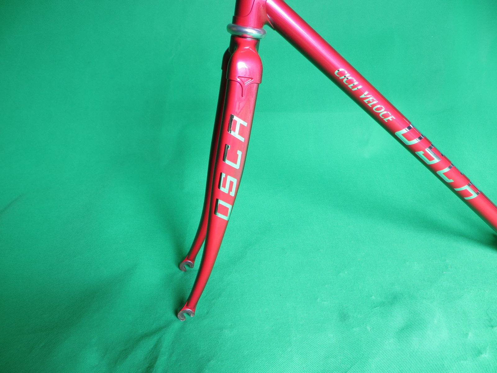 Osca //  Red Grey Metallic Fade //  Columbus Max Fork //  51.5cm - Image 3