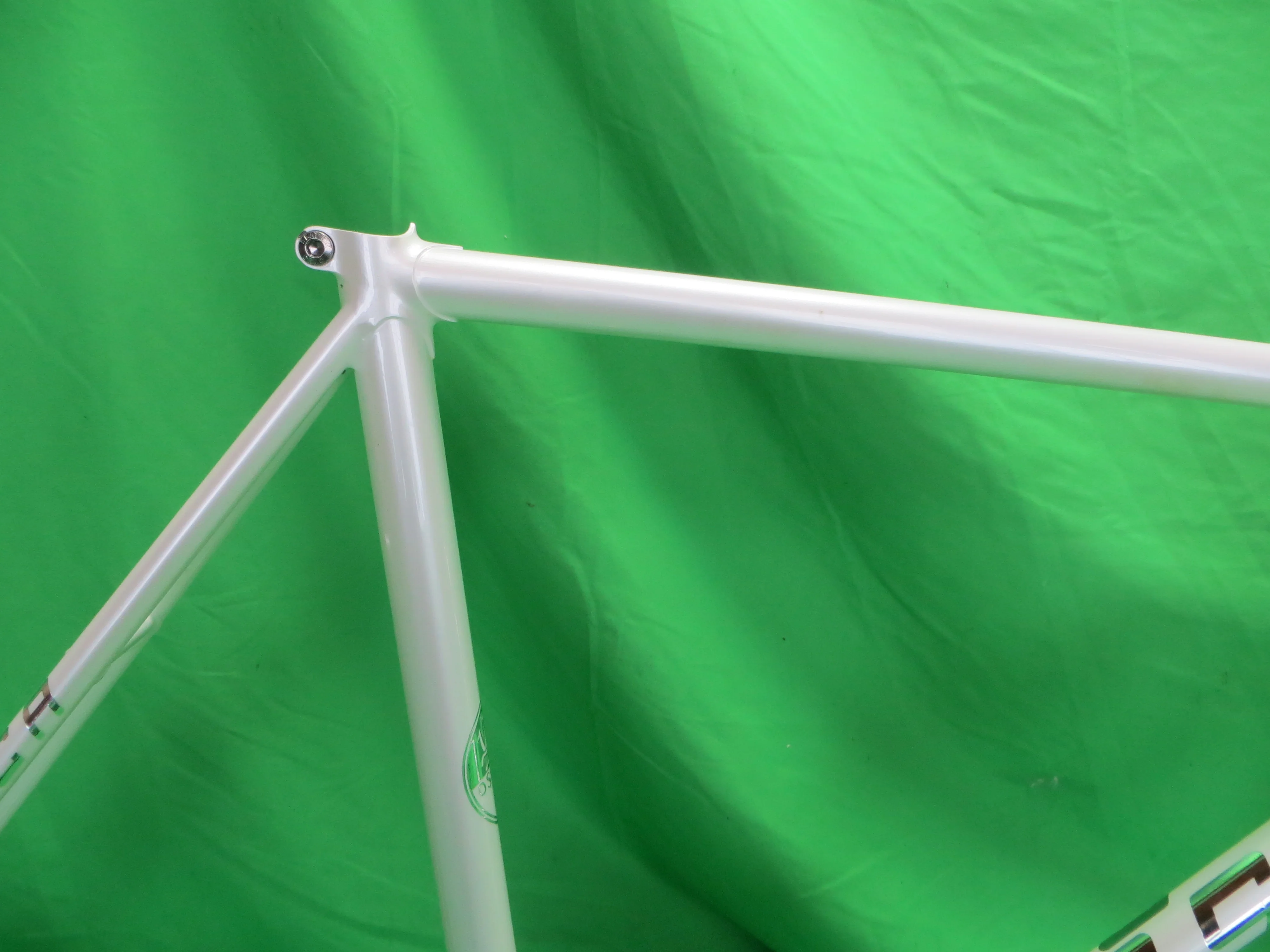 Osca // White // 53.5cm - Image 12