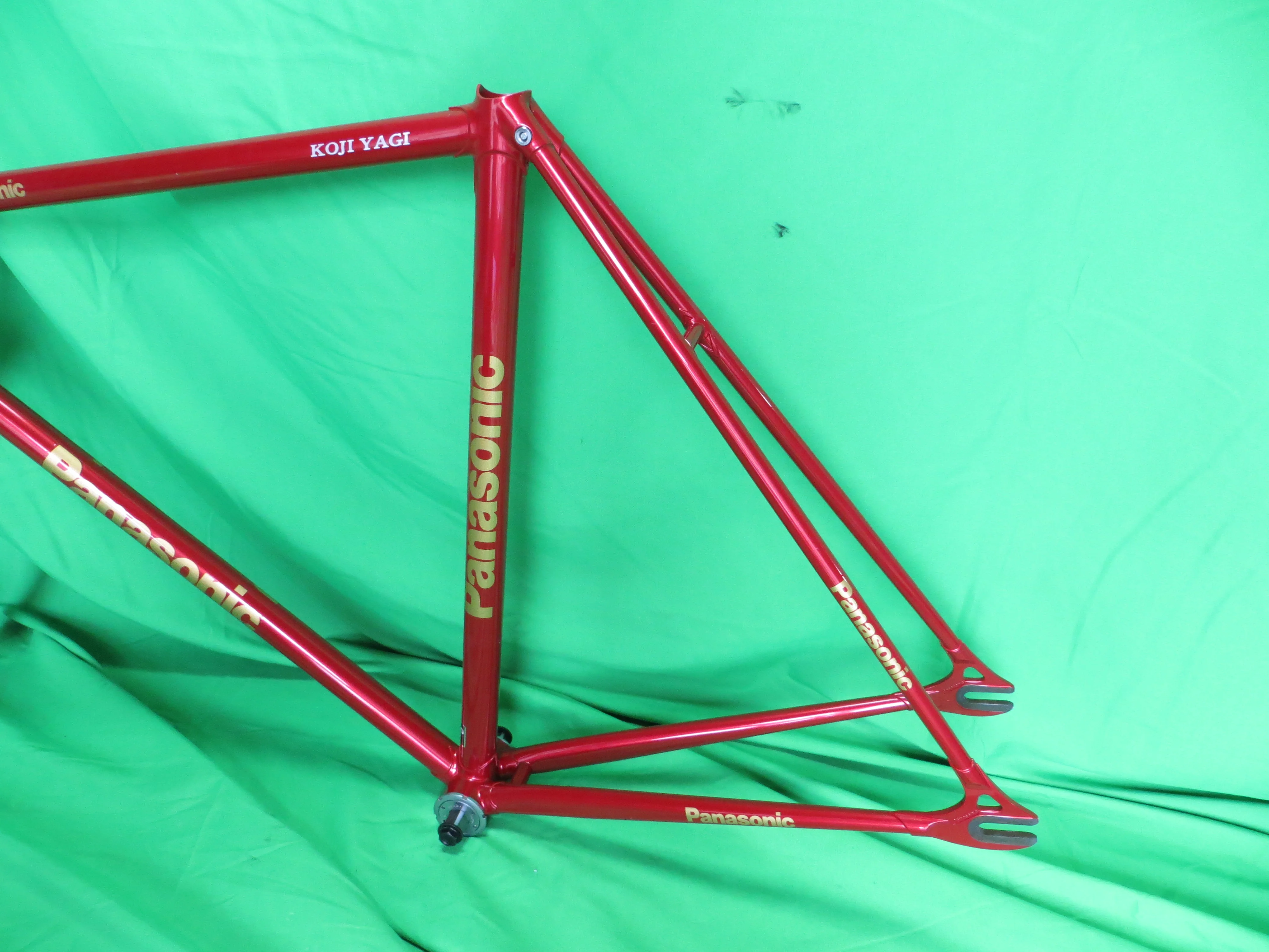 PANASONIC // Red Metallic // Kaisei 8630R  // 53cm - Image 8