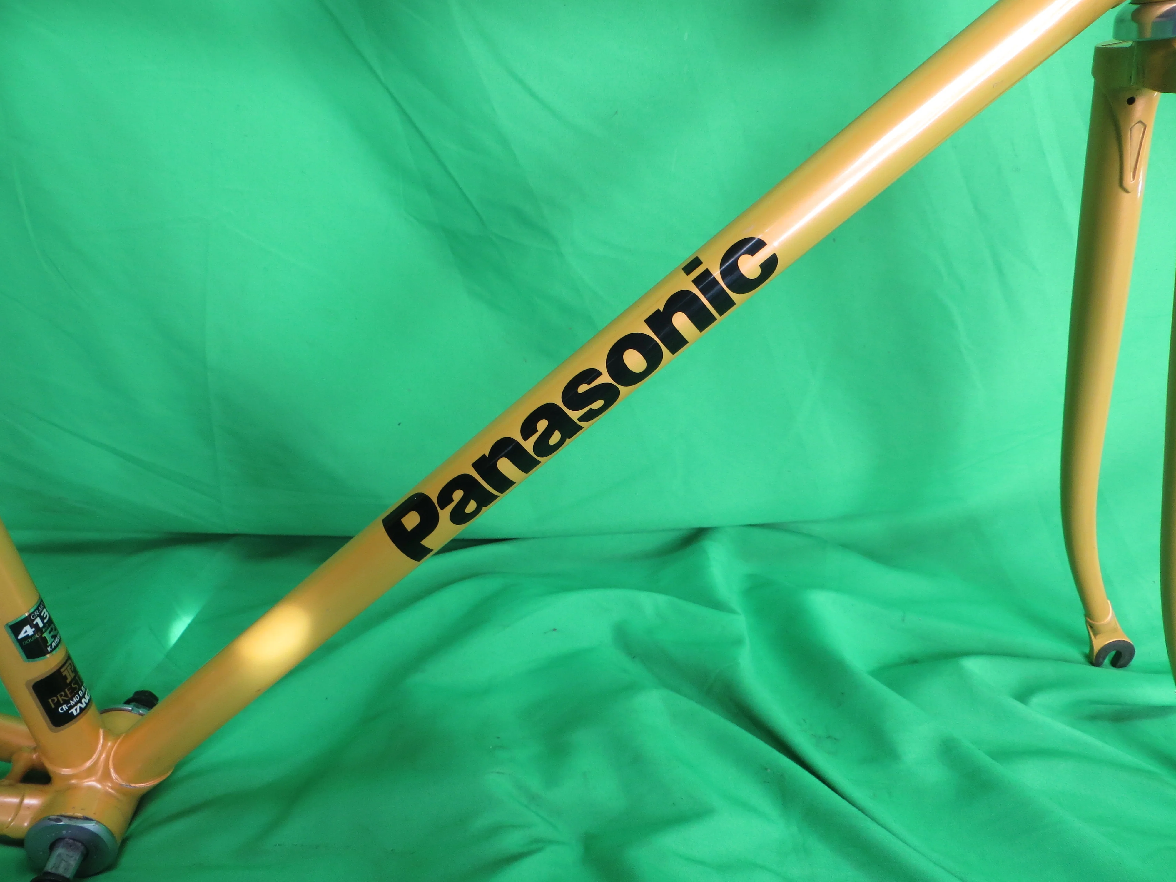 Panasonic // Yelow Metallic // 51cm - Image 13