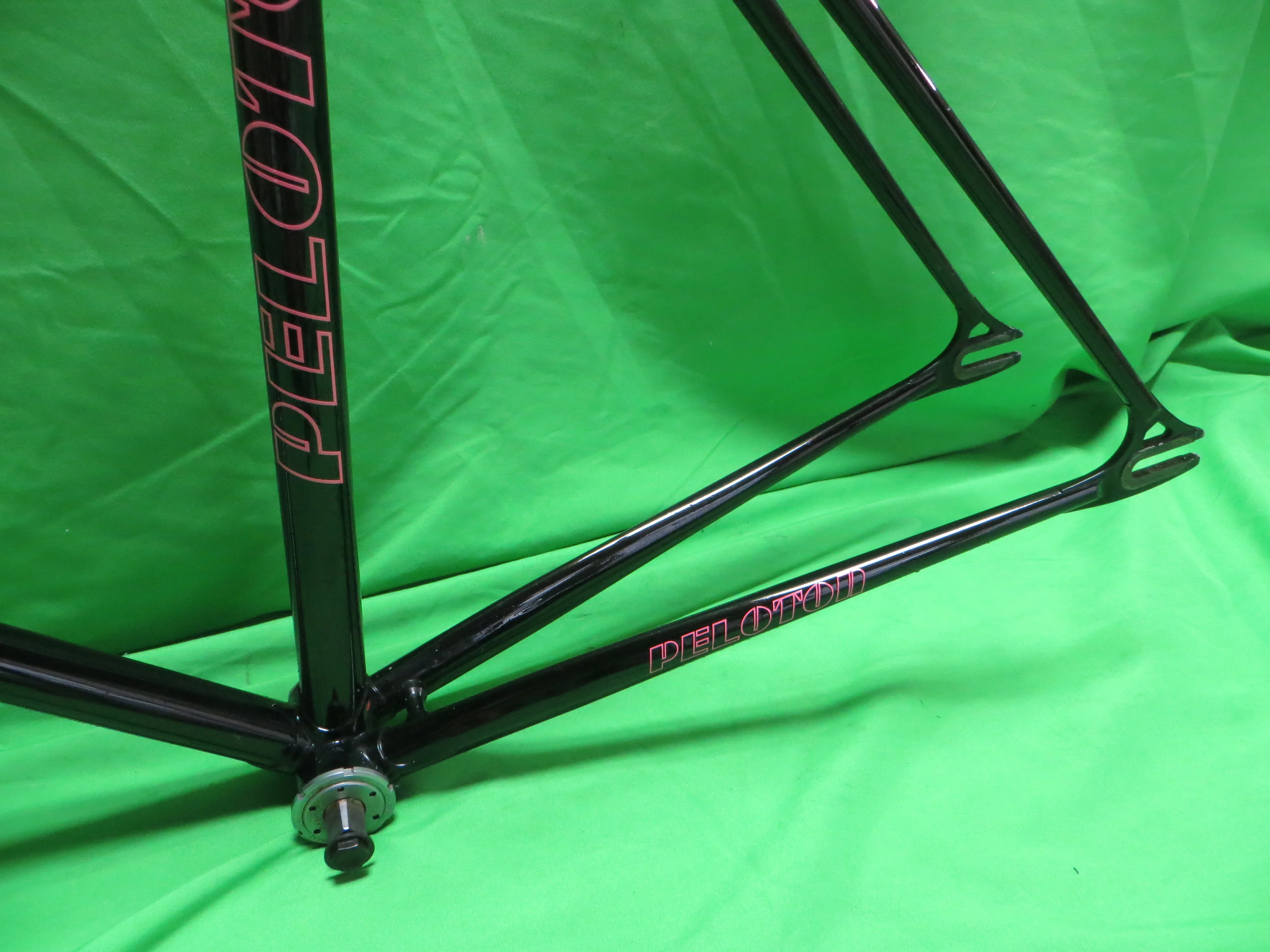 Peloton // Black // 49cm - Image 7