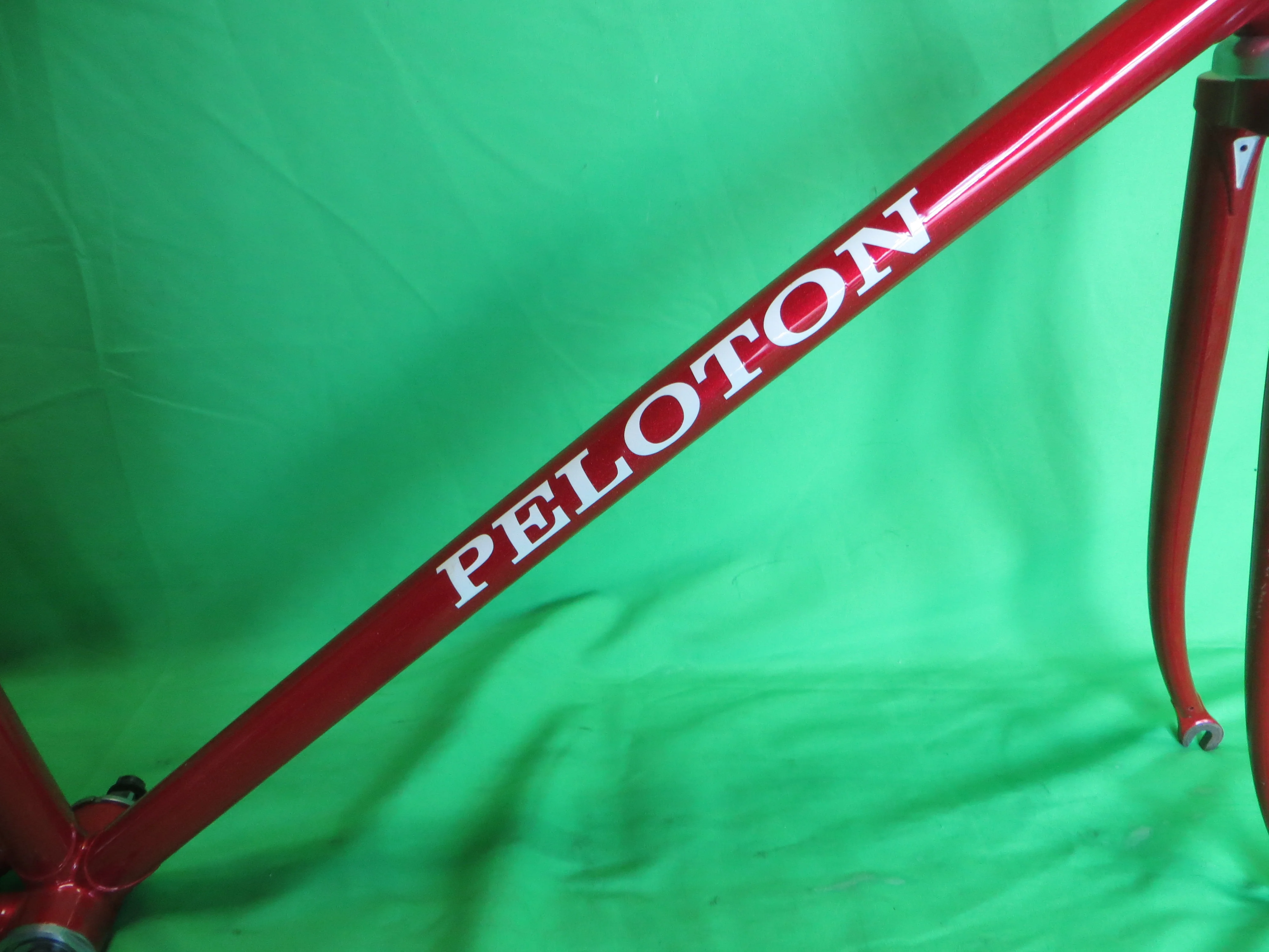 Peloton // Red Metallic // 55cm - Image 13