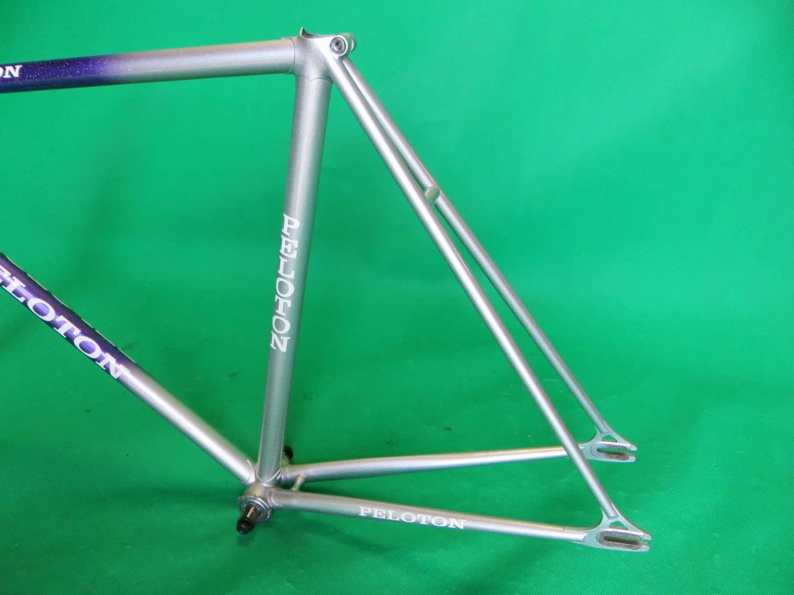 PELOTON // silver purple fade with rainbow flake // 52cm - Image 8