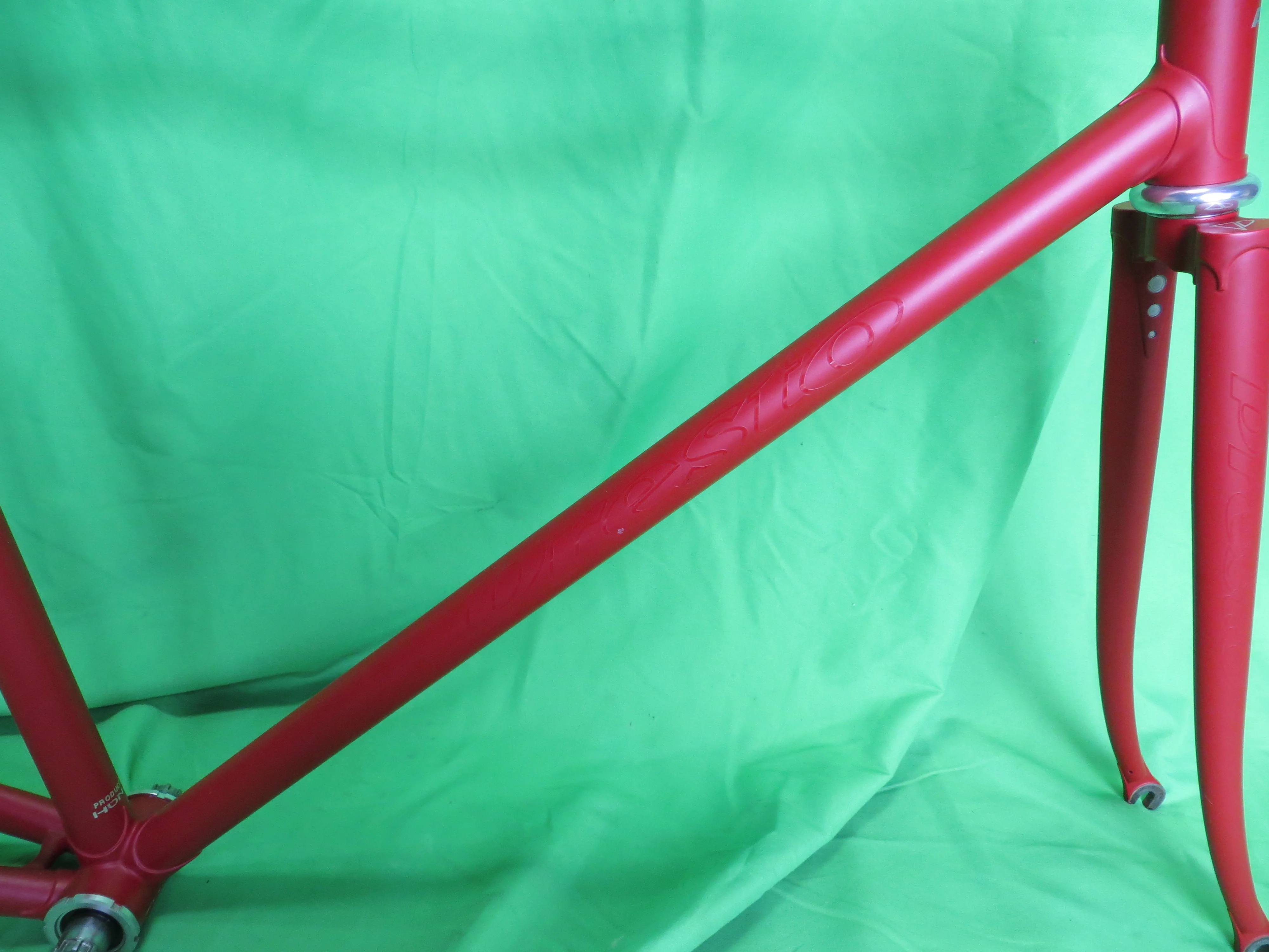 PRESTO // Matte Red // 52cm - Image 13