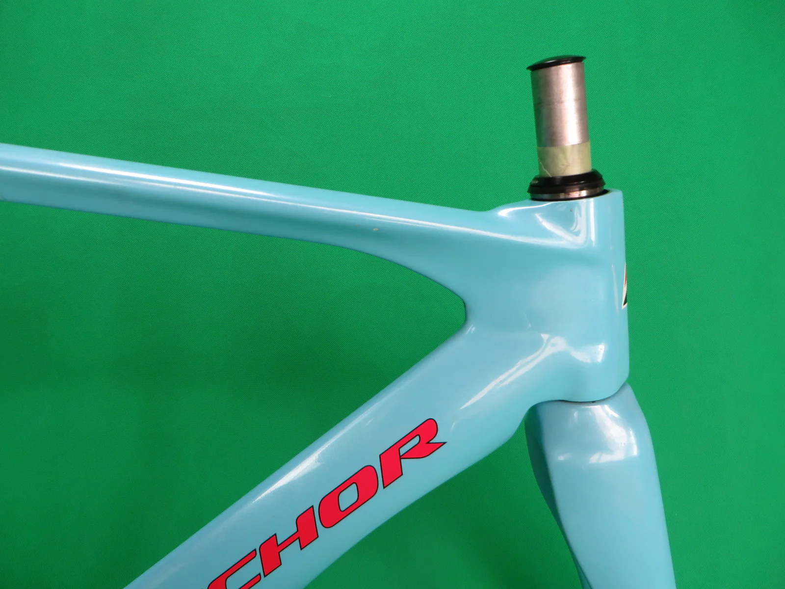 Rare! Anchor TR8 Carbon // White / Light Blue Fade // 50cm NJS Approved - Image 11