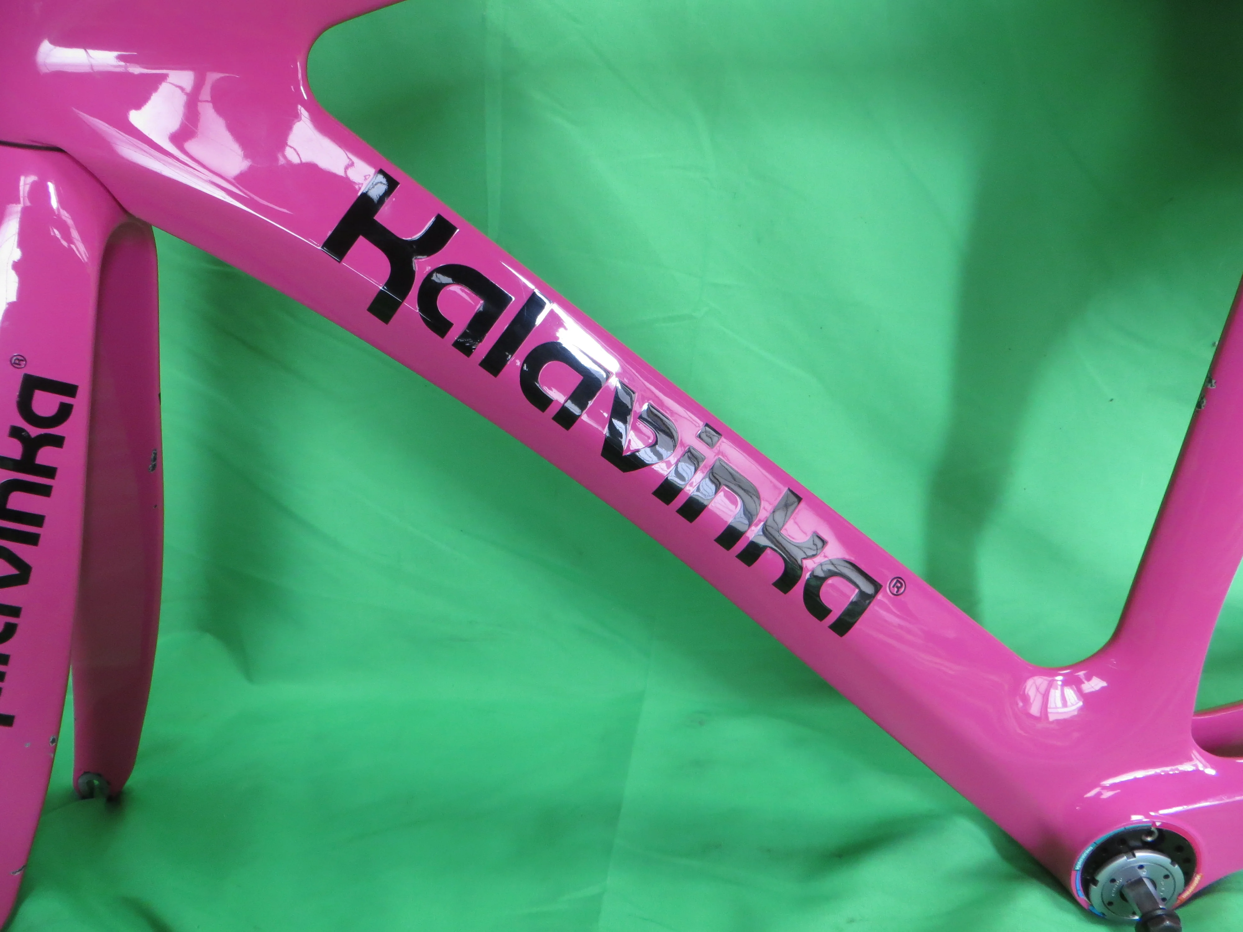 Rare! Kalavinka Girl'S Keirin Carbon Track Frame // HOT PINK // 47cm NJS Approved - Image 6