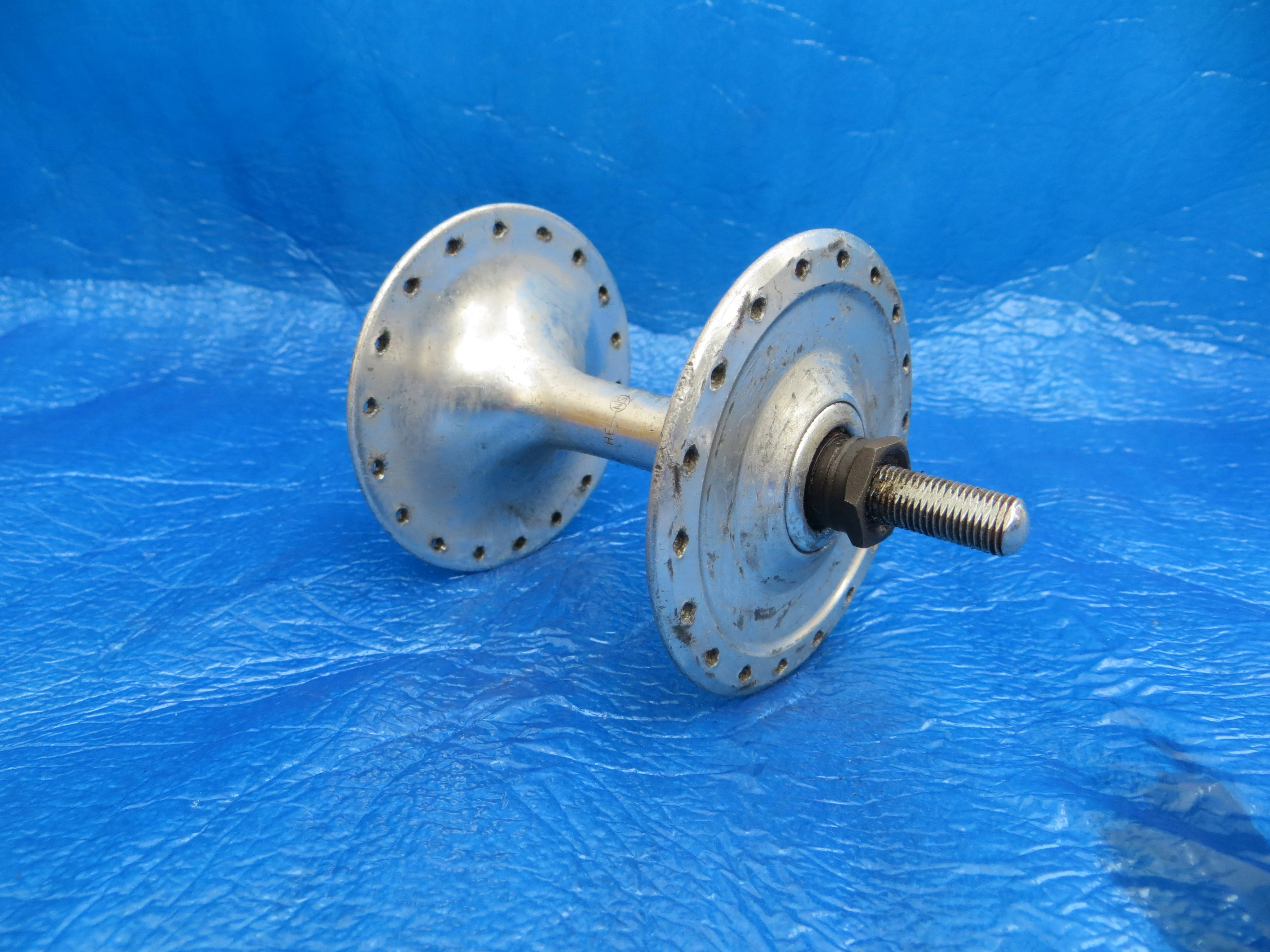 Sansin Professional 36H Front Hub NJS 8mm w/o Wheel Nuts (25070109) - Image 2