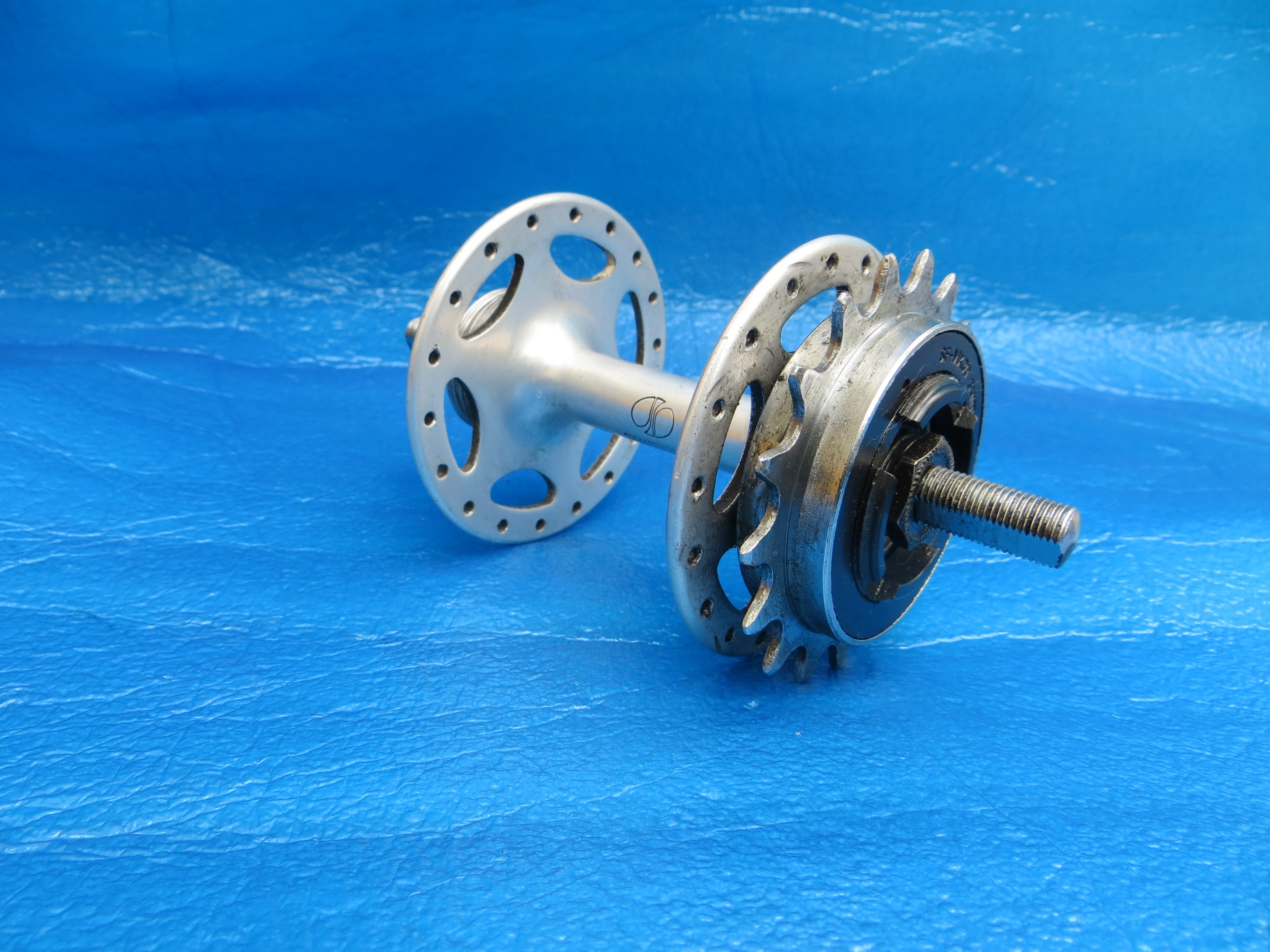 Shimano Dura Ace HB-7520 36H 110mm Rear Hub NJS (23121505) - Image 2