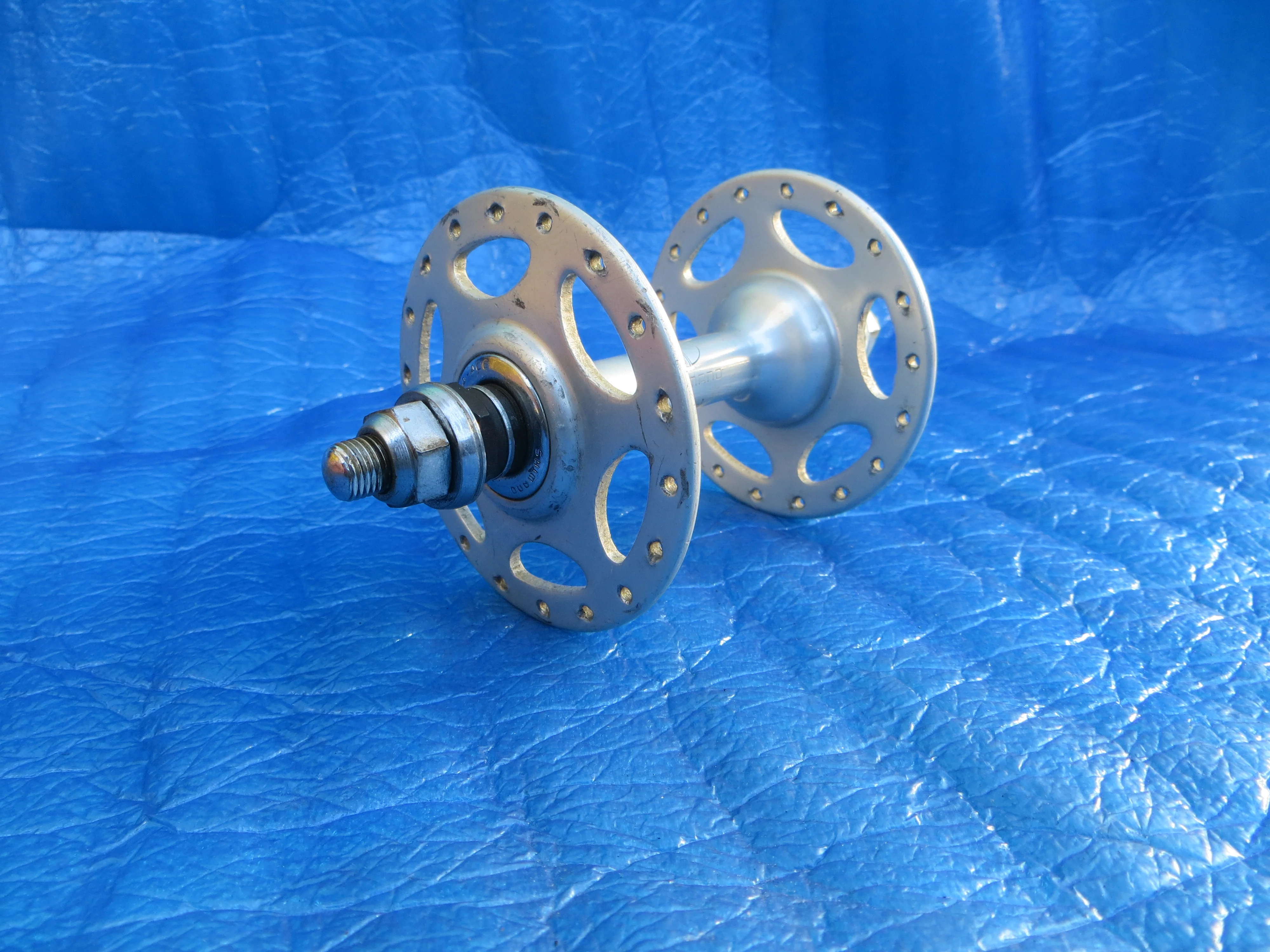 Shimano Dura Ace HB-7520 36H Front Hub 8mm NJS (25121206) - Image 3