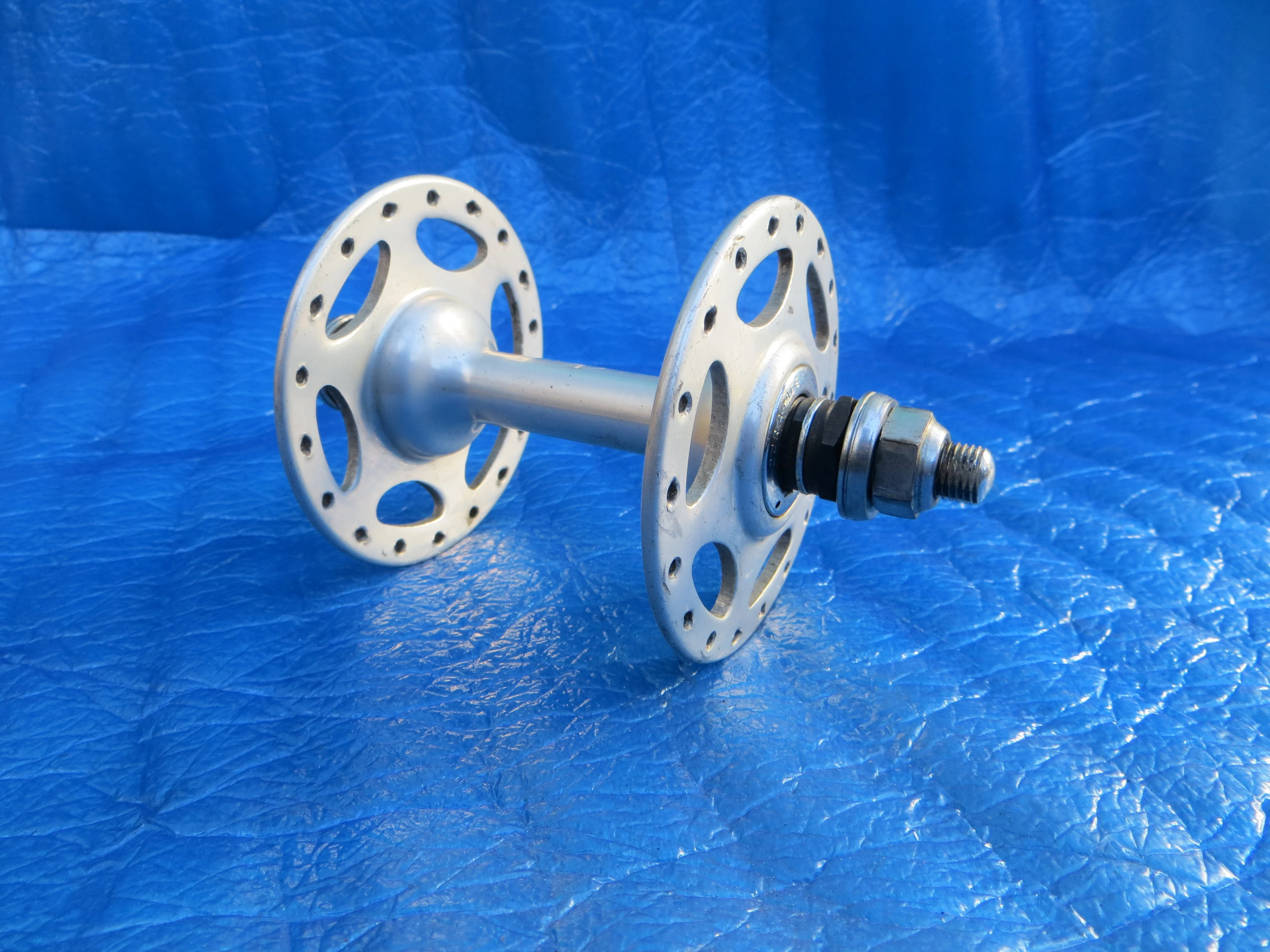 Shimano Dura Ace HB-7520 36H Front Hub 8mm NJS (25121206) - Image 4