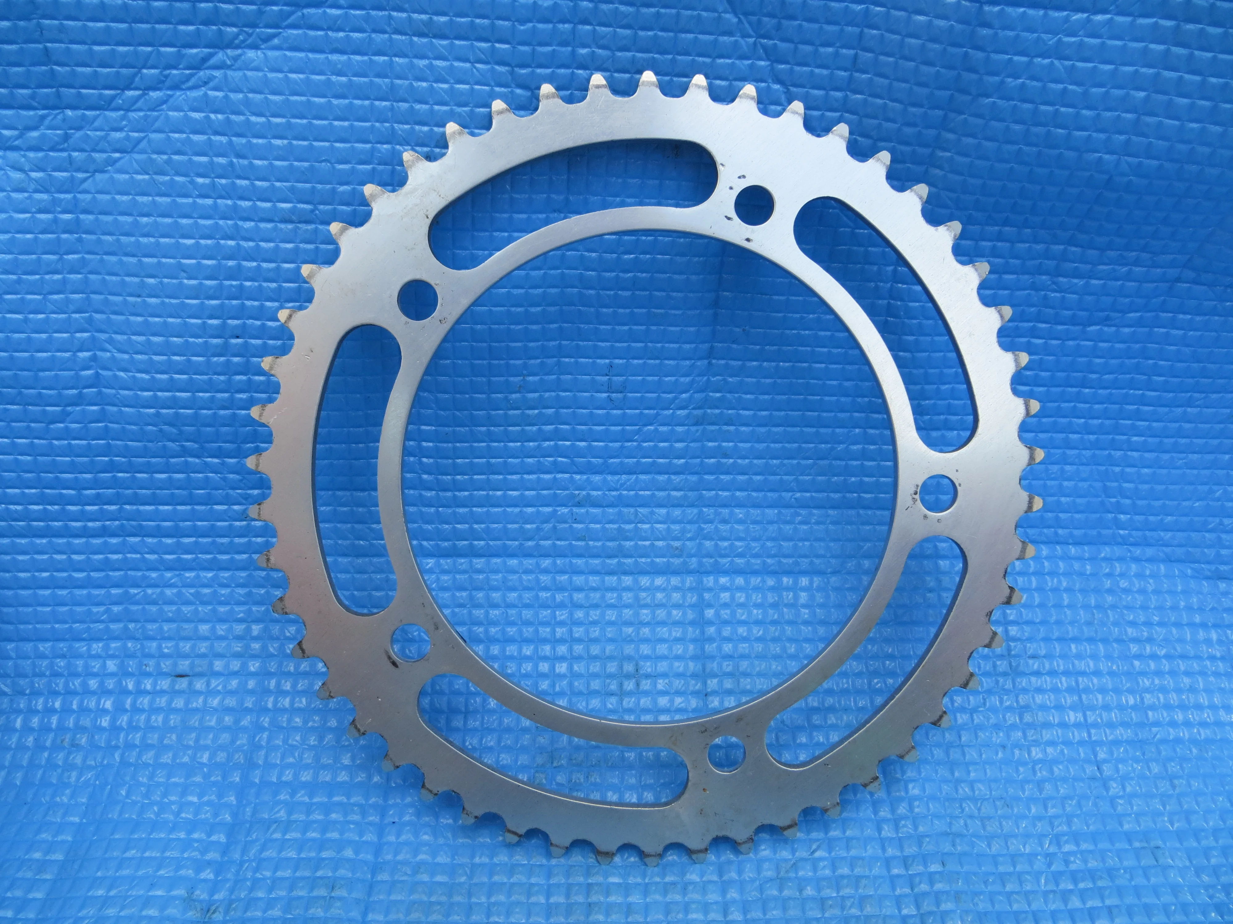 Sugino Mighty Competition 1/8" 151BCD Chainring 50T NJS (22092223) - Image 2