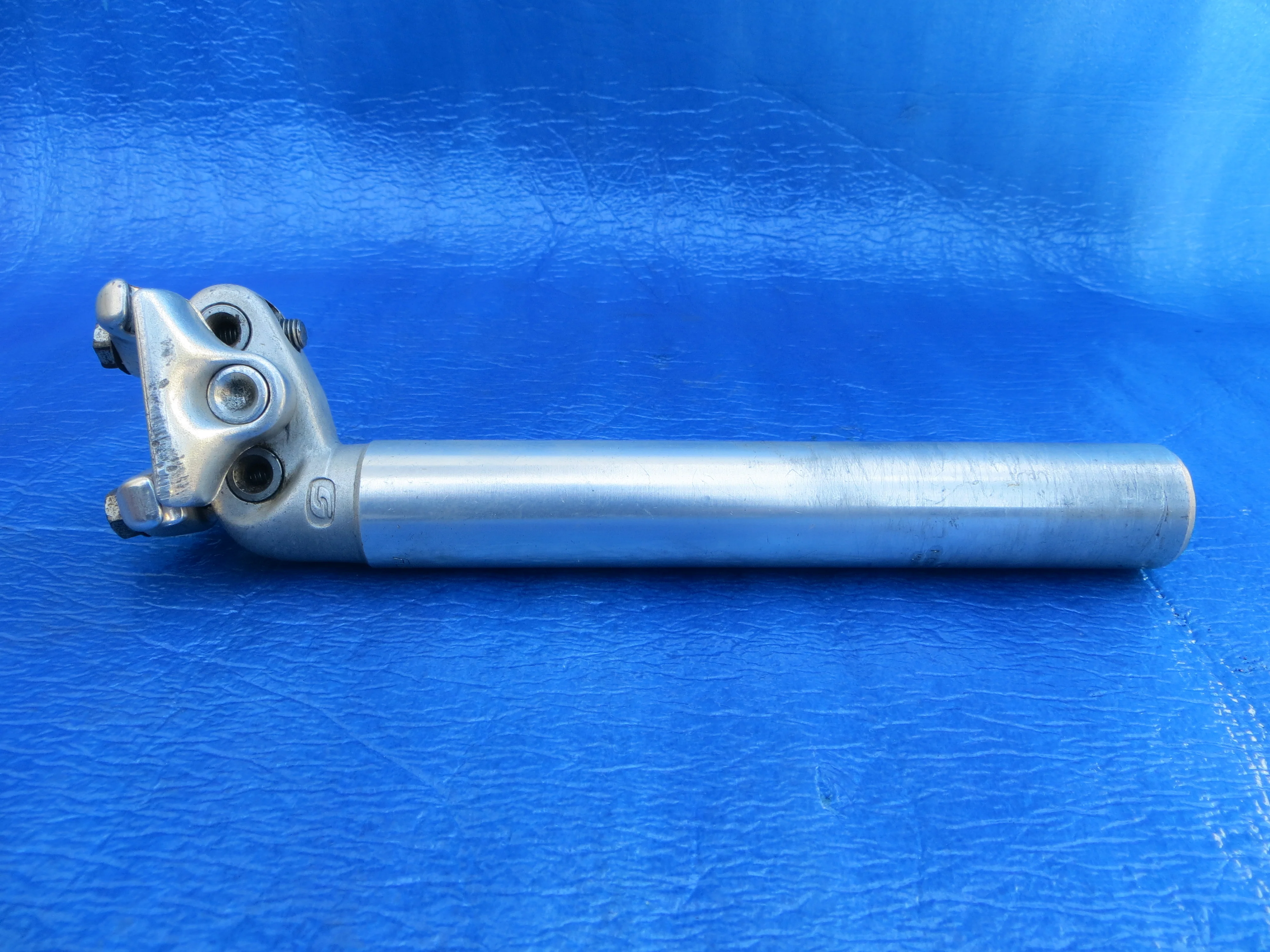 Sugino Smooth (Non-fluted) NJS Seatpost 27.0/44mm (24120611) - Image 3