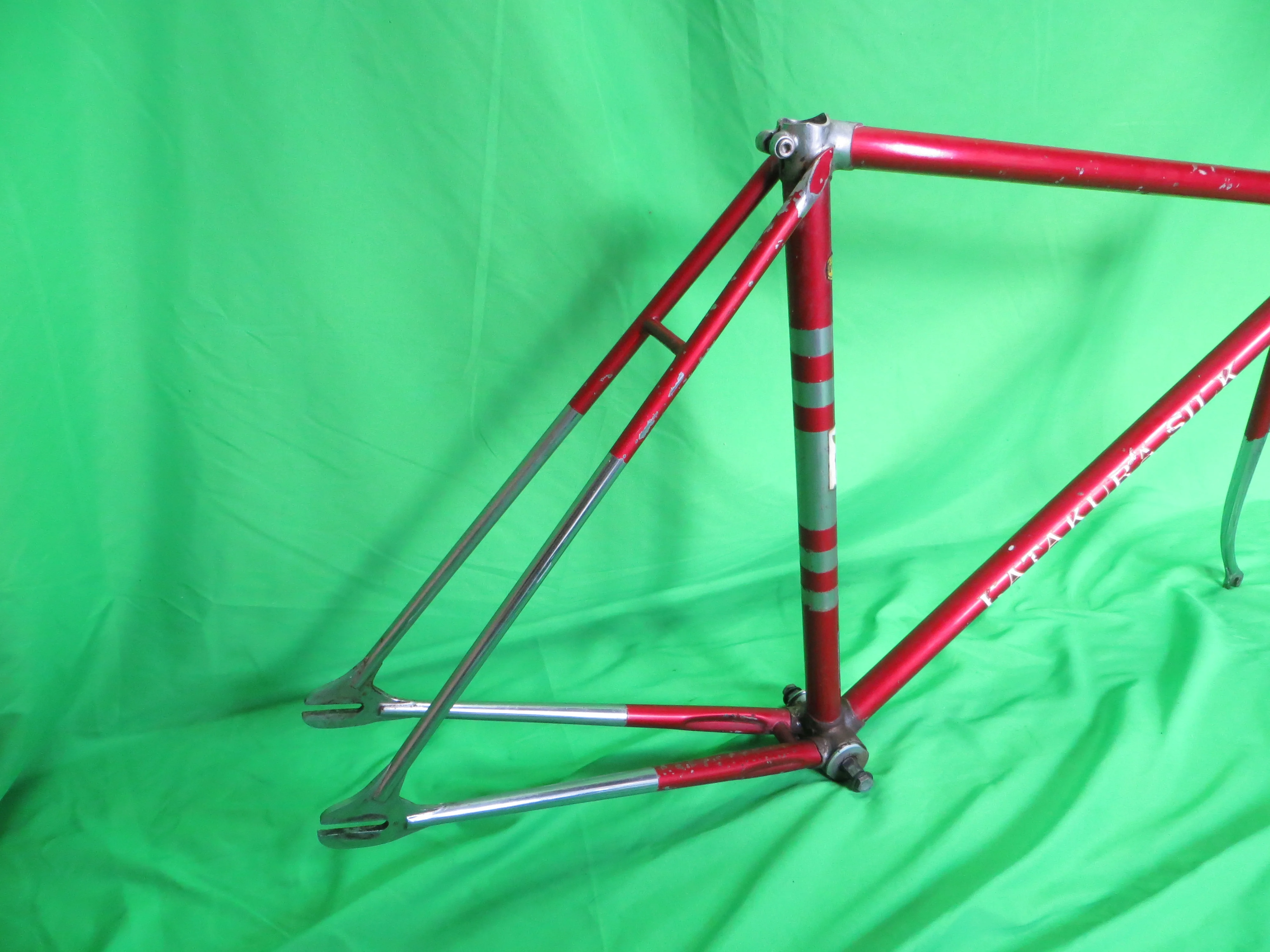 Super Rare! Vintage 1973 Katakura Silk // Candy Red/ Chrome Plated // 51cm - Image 18