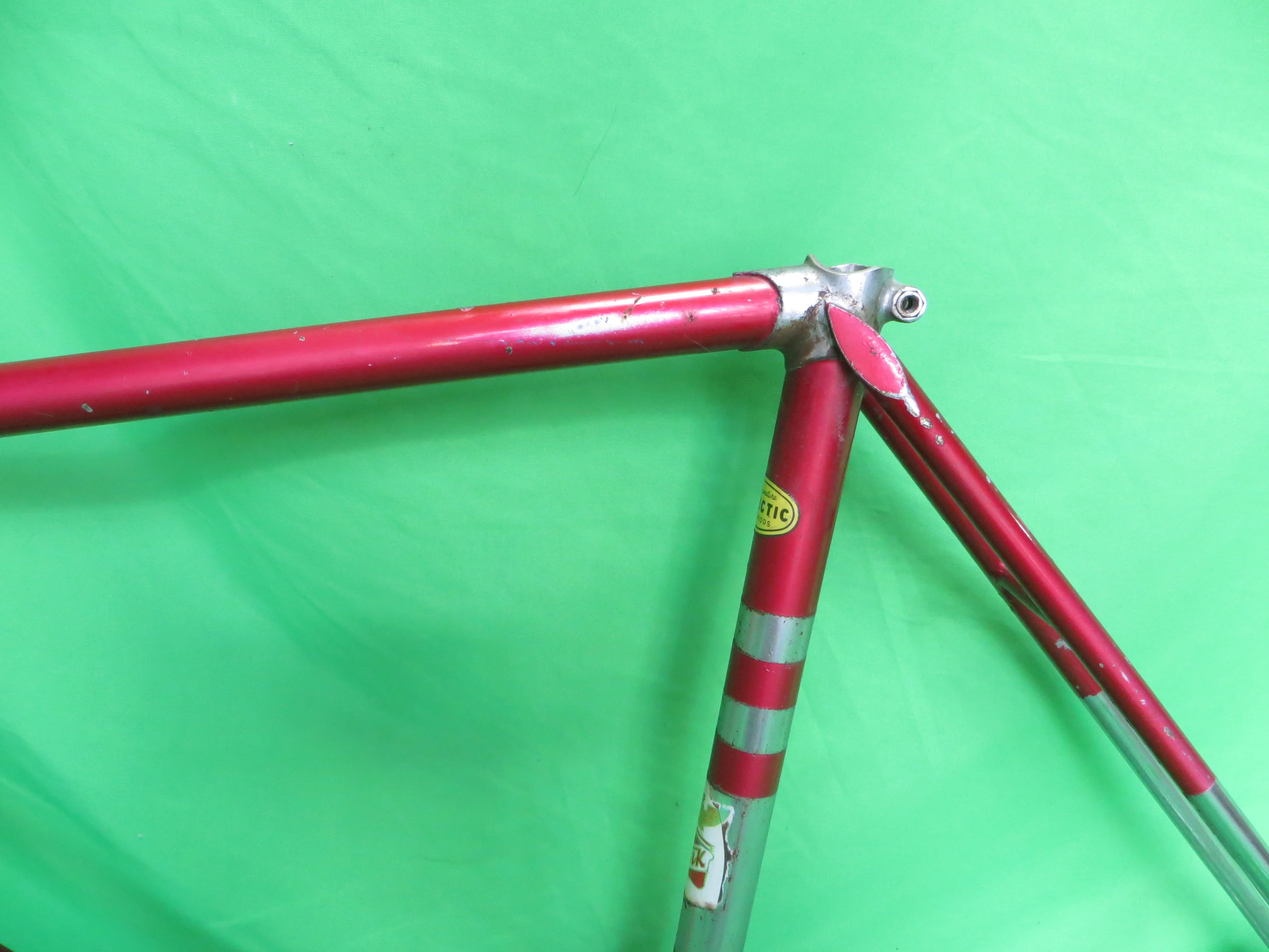 Super Rare! Vintage 1973 Katakura Silk // Candy Red/ Chrome Plated // 51cm - Image 6