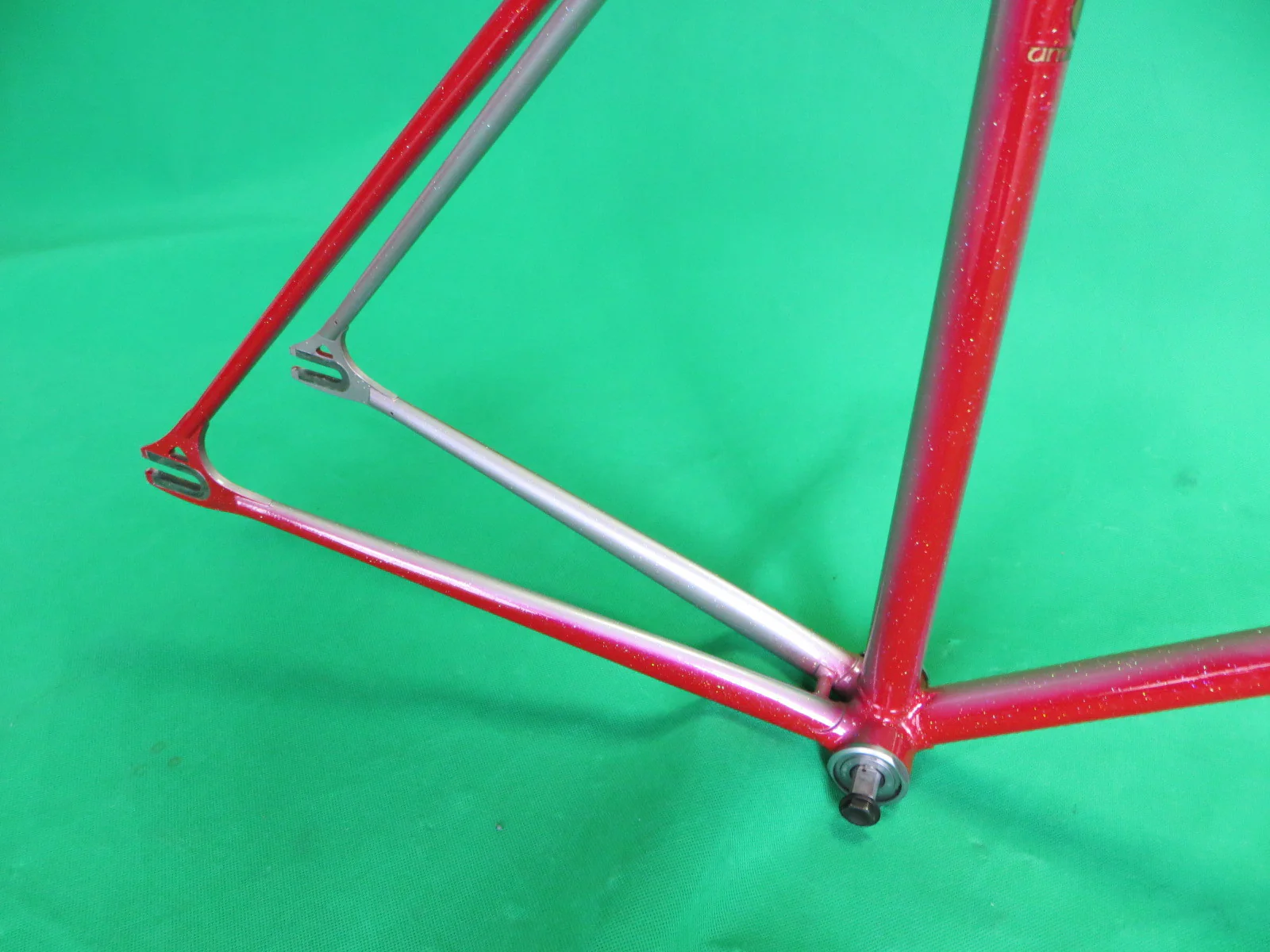 UMEZAWA // silver red fade flake // 54.5cm - Image 14