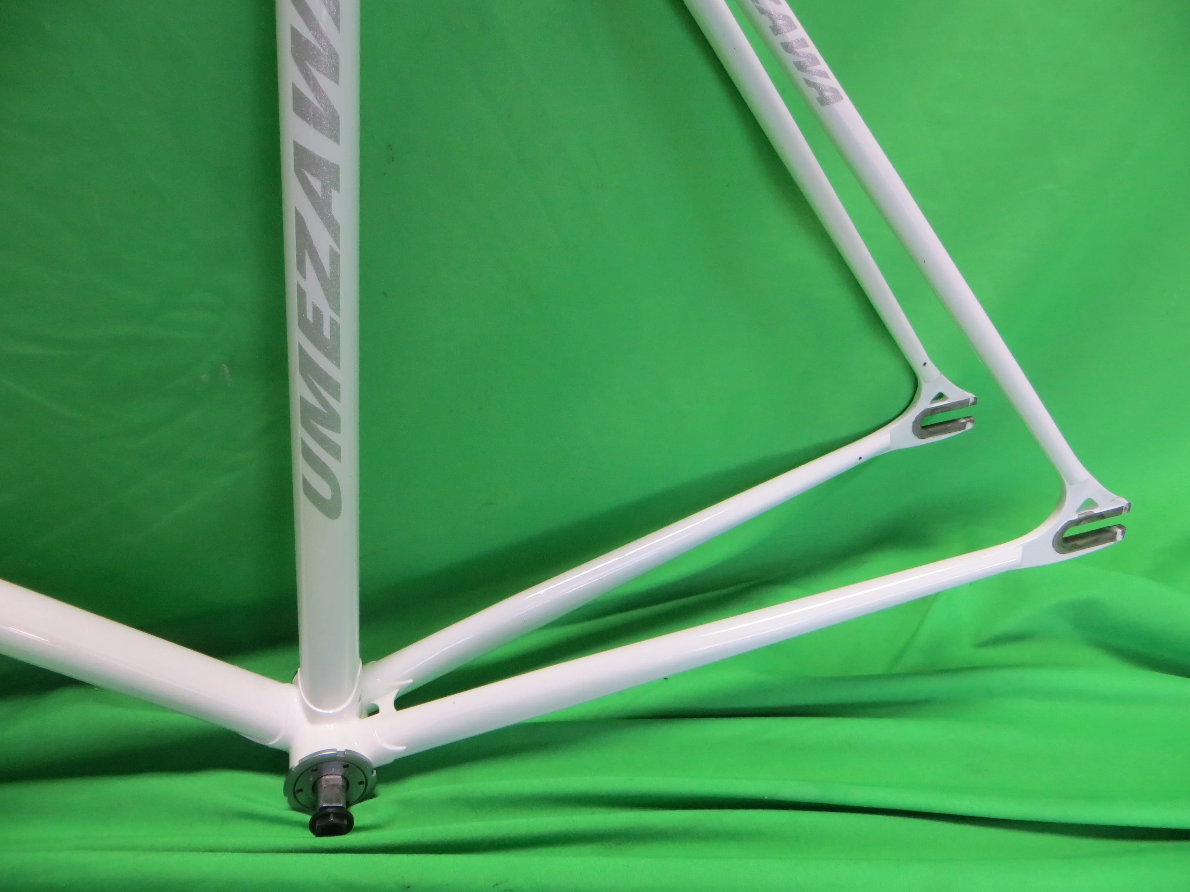 UMEZAWA // White // 52.5cm - Image 7