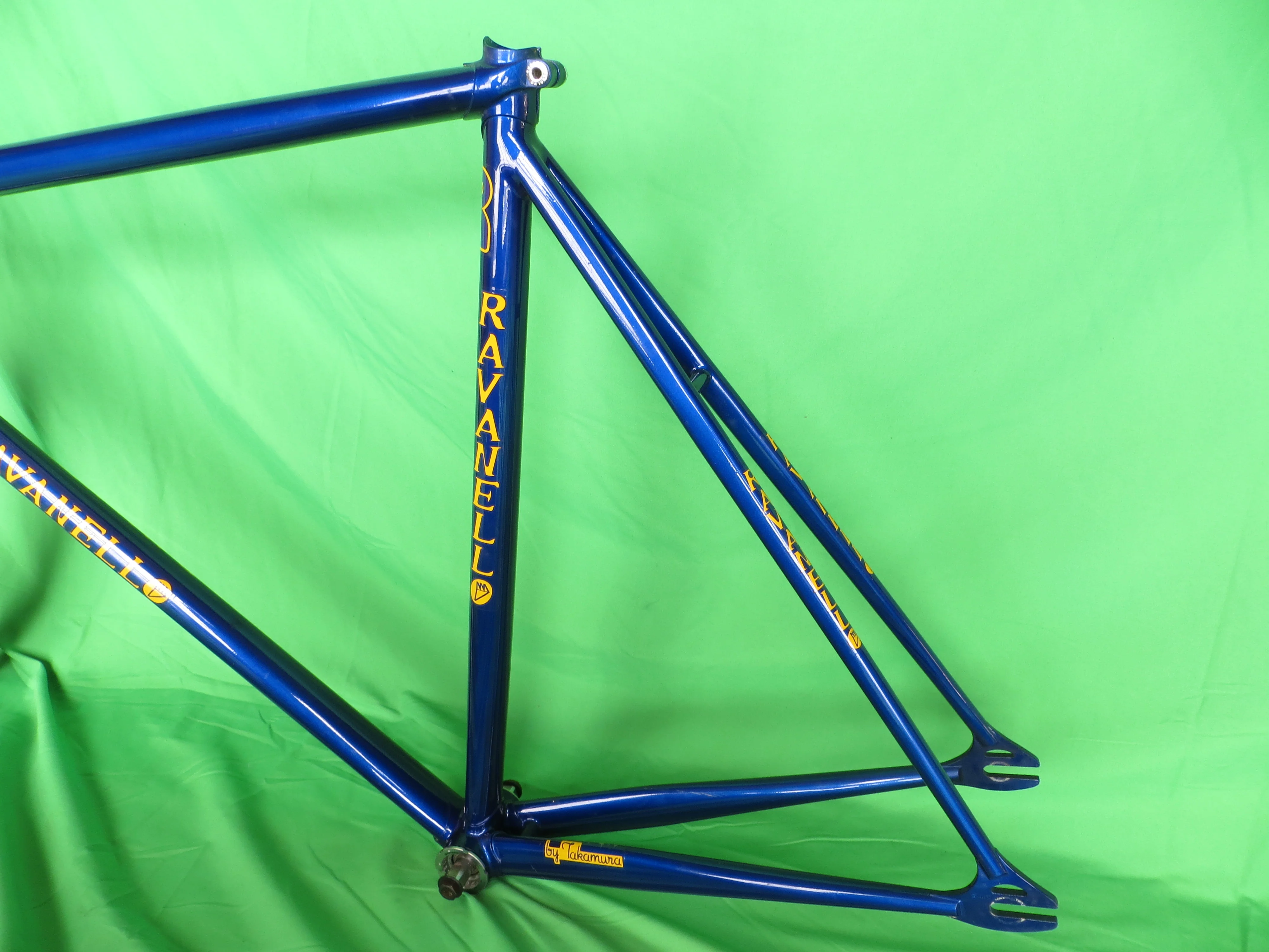 Vintage Ravanello TT  // Blue Metallic 57.5cm / Shimano trackends / Mizuno Carbon Fork - Image 9