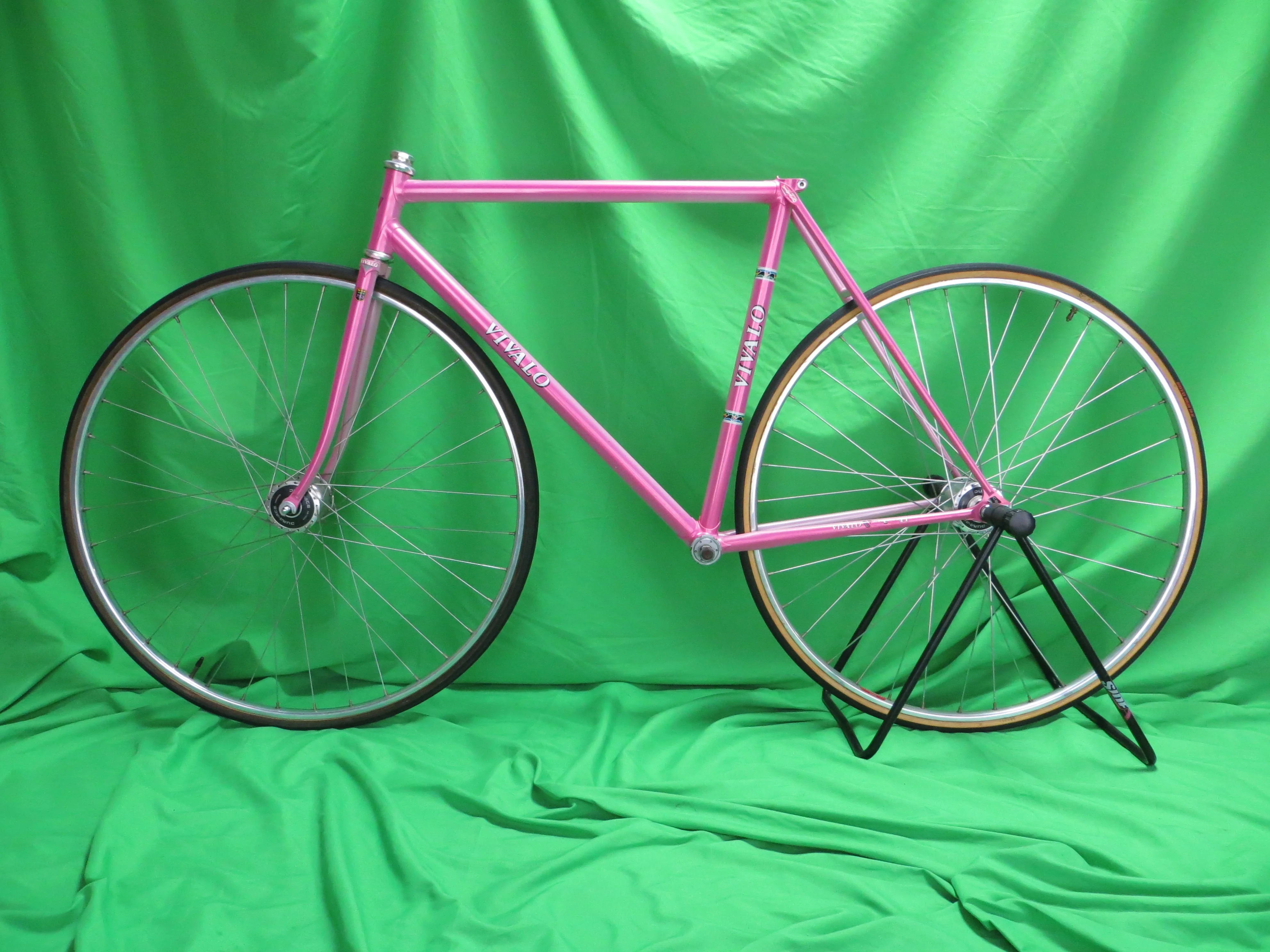 Vivalo Reynolds 753// Pink Sakura Fade // 52cm - Image 16