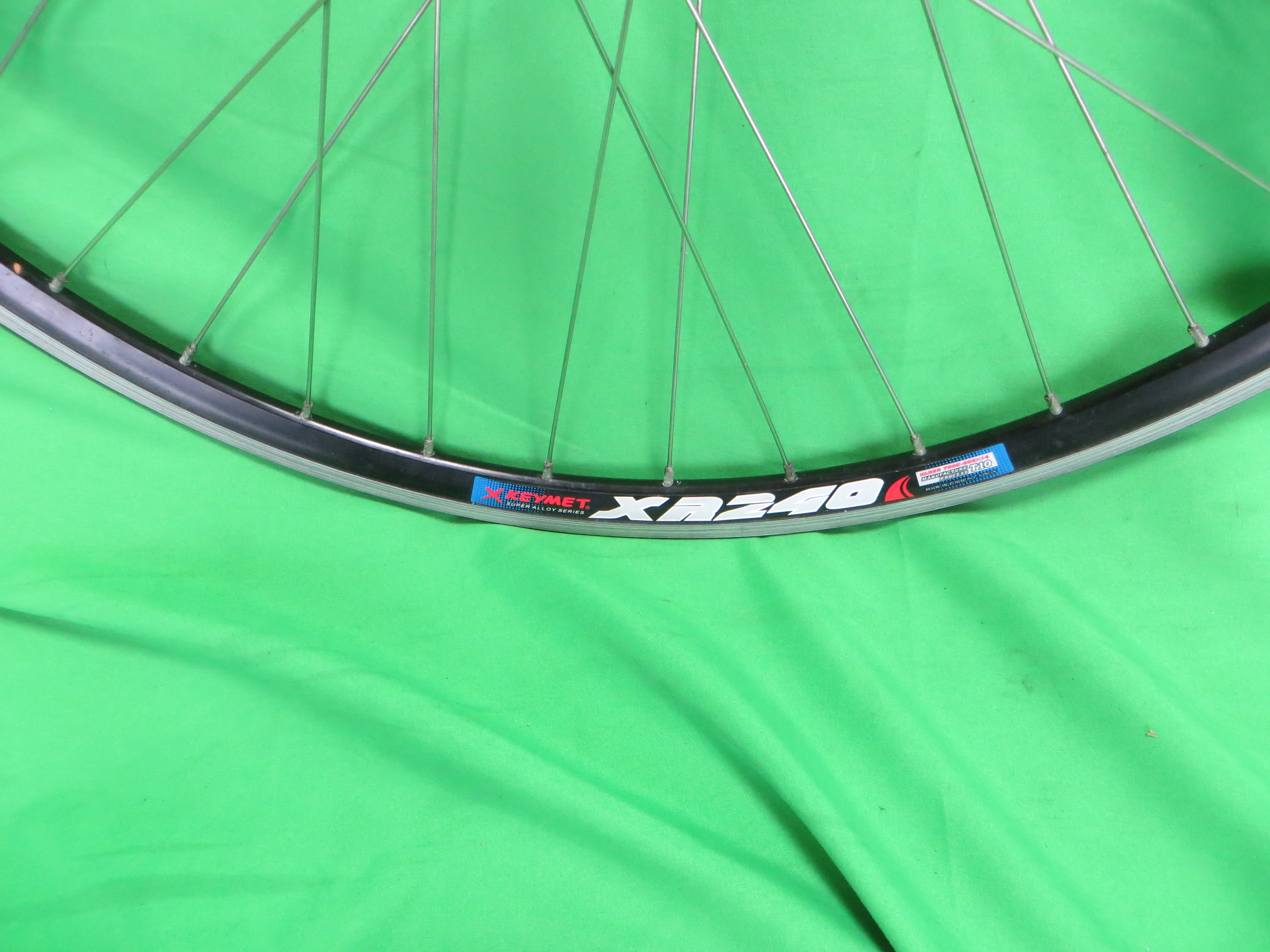 X keymet XR240 Clincher 700c Rims, Shimano Dura Ace HB-7600 NJS hubs 120mm (26021601) - Image 4