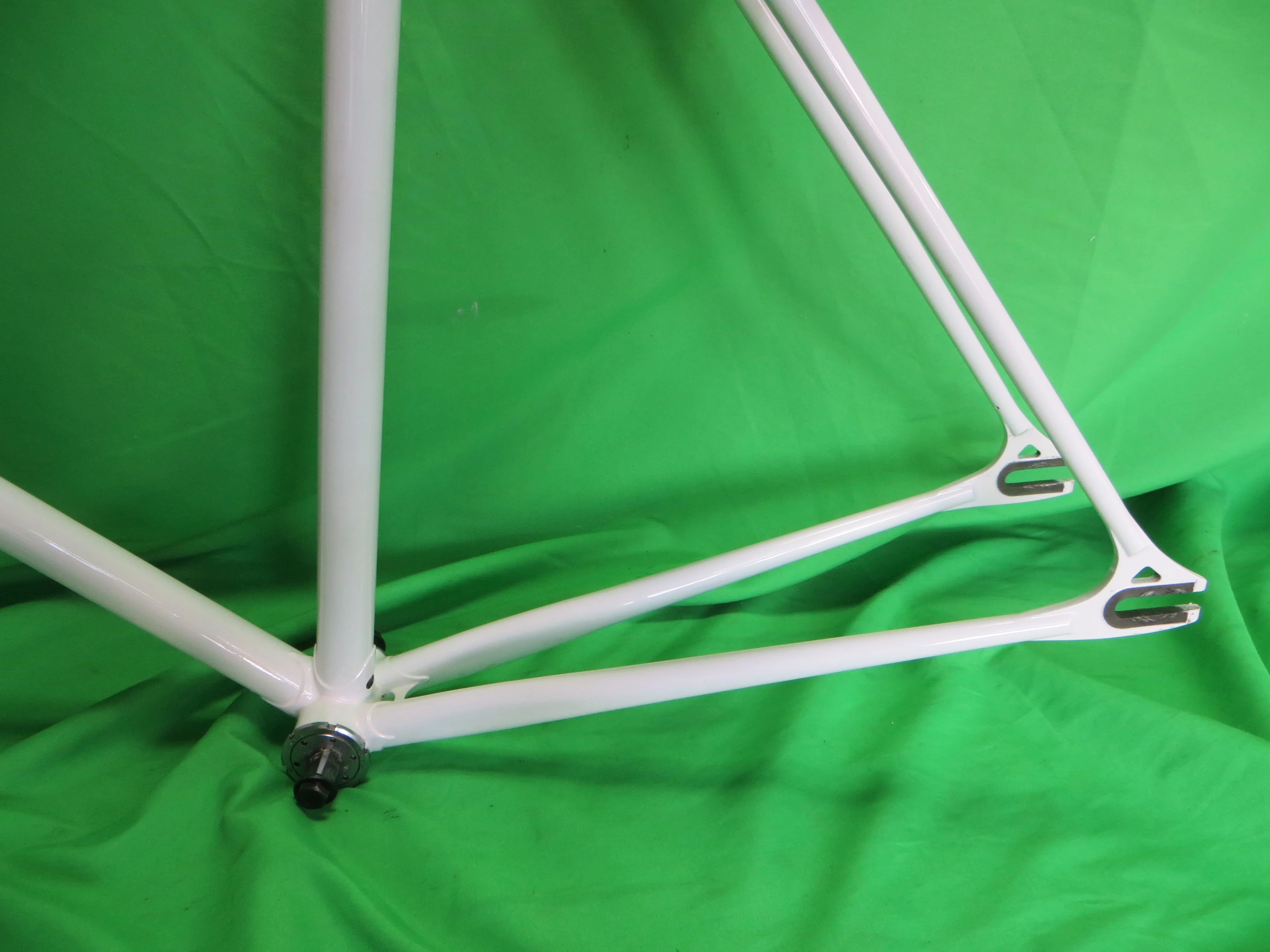Yamamoto Drilled For Brakes // White // 53.5cm + Shiamano 105 Brakes - Image 12