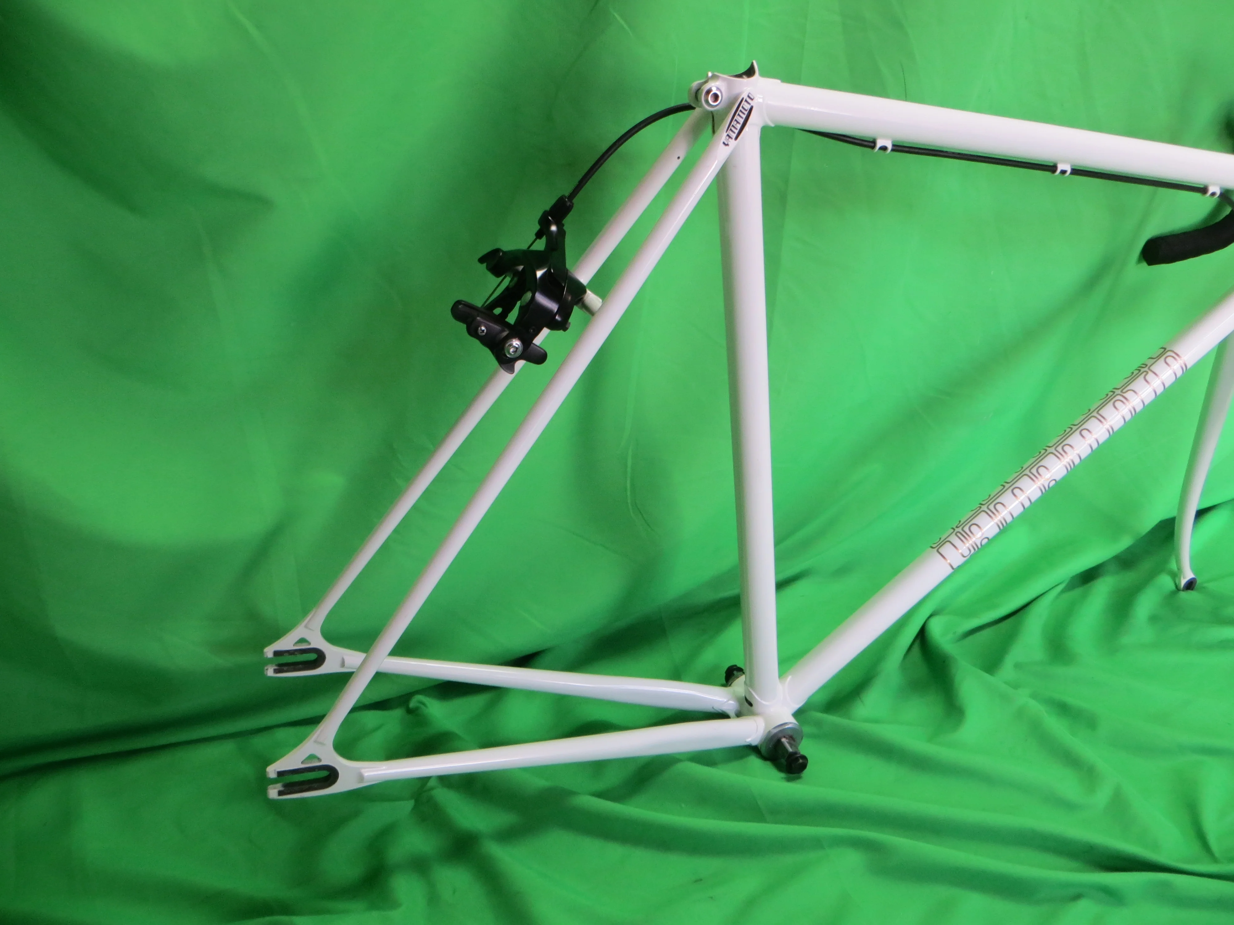 Yamamoto Drilled For Brakes // White // 53.5cm + Shiamano 105 Brakes - Image 20