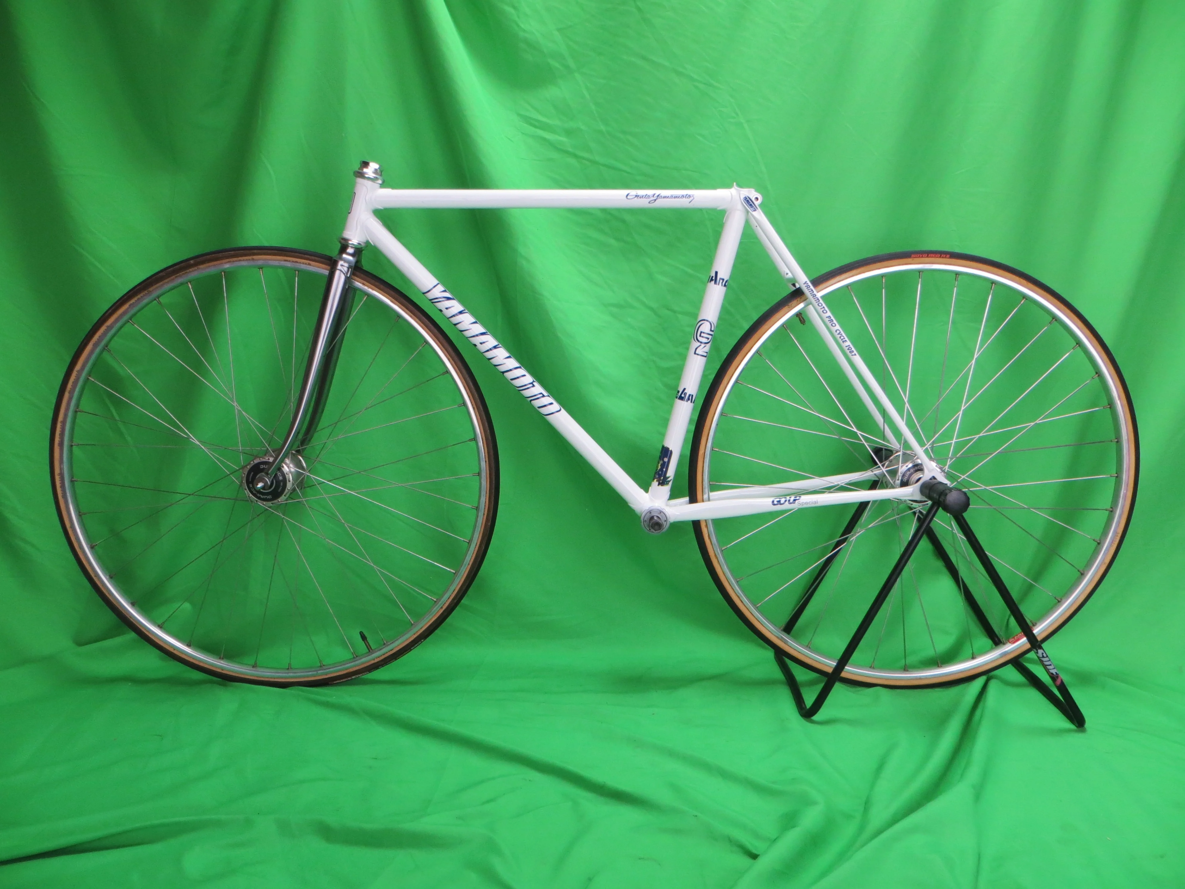 Yamamoto // White / Mach Silver // 49cm - Image 16