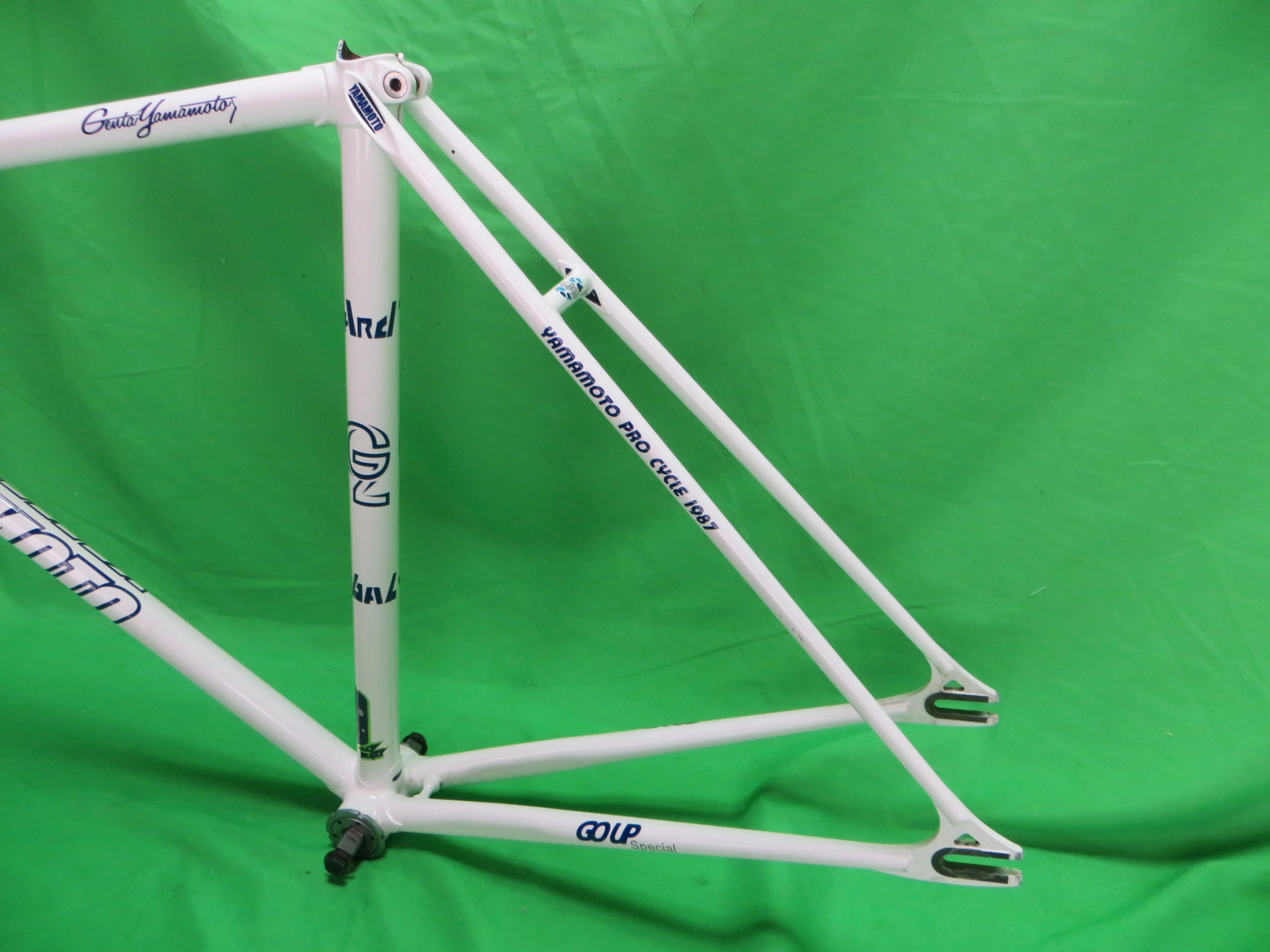 Yamamoto // White / Mach Silver // 49cm - Image 8